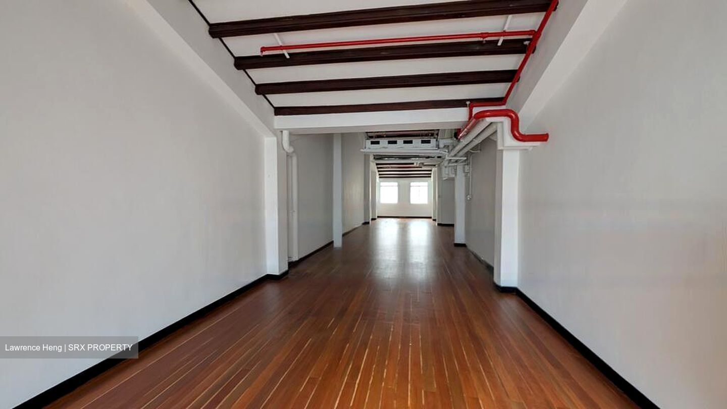 Far East Square (D1), Office #456084681